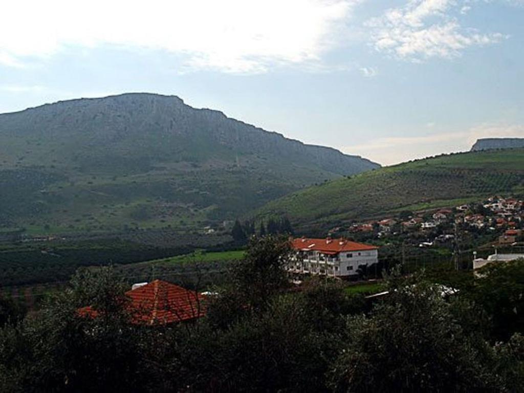 Villa Lea'S - Spirit Of The Galilee Migdal Exterior foto